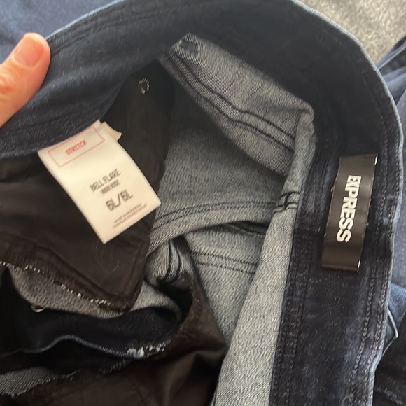 Express - Picture 3 of 5